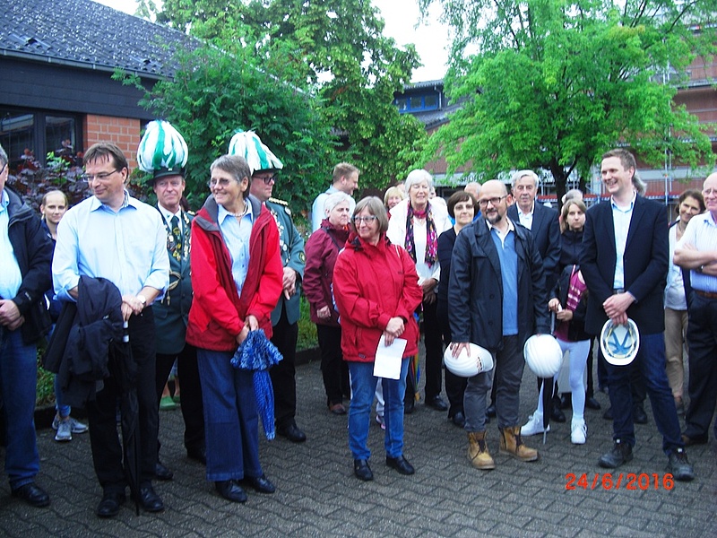 Erster Spatenstich – Juni 2016 Erster Spatenstich – Juni 2016