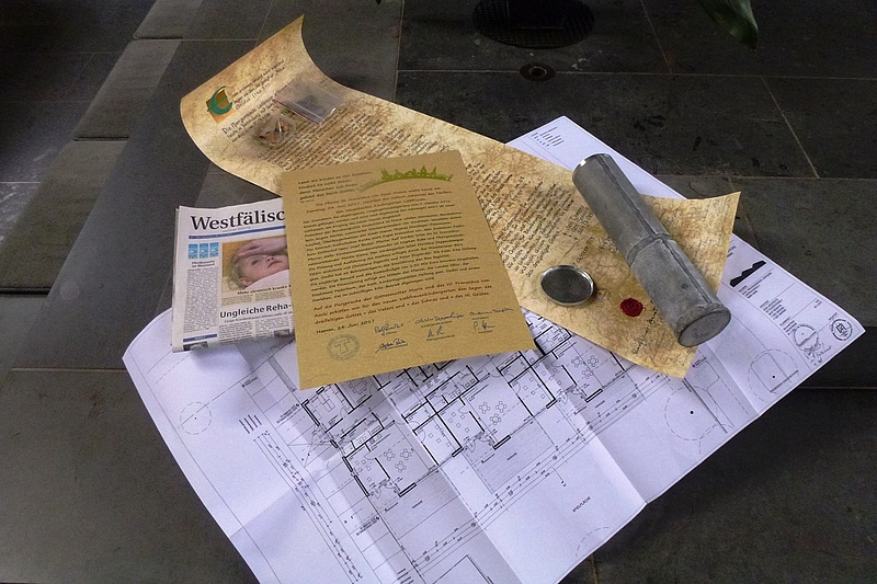 Urkunde, Zeitung, Grundriss, Kapsel